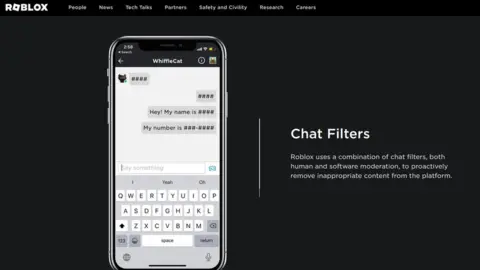 Roblox Screenshot of Roblox chat safety feature