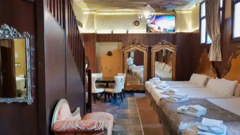 Tony Armstrong 30 James Street hotel