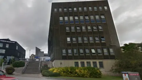 Google Charles Cross