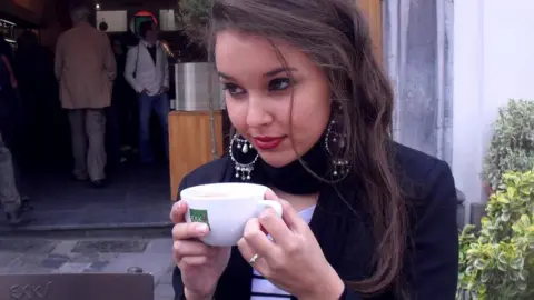 Charlotte Von Crease Charlotte Von Crease