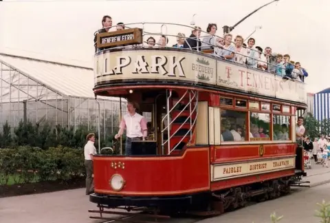 Tony Sharp Glasgow Garden Festival