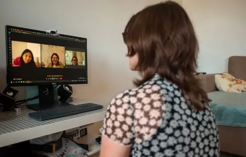 POLLY BRADEN Yuliia, Sofia and Aliesia talking over zoom from Warsaw, Mykolaiv and Gipf-Oberfrick (in Switzerland)