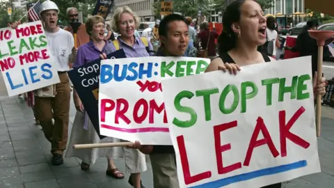 Getty Images Liberals protest against White House "leaks" in 2005