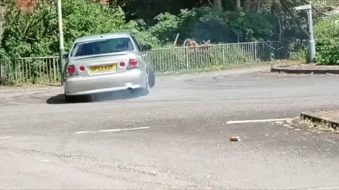 Driver doing doughnuts in Swindon