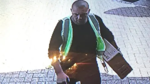 Family CCTV Bogus courier