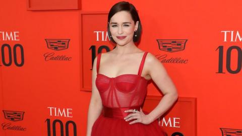 Emilia Clarke: Nude Game of Thrones scenes were 'hard' - BBC News