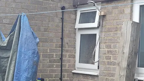 Jonathan Godsell Mr Godsell's outdoor shower