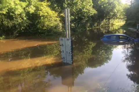 Twitter/@benvolresponder Watery Gate, Leicestershire