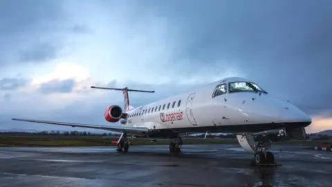 Loganair Embraer 145