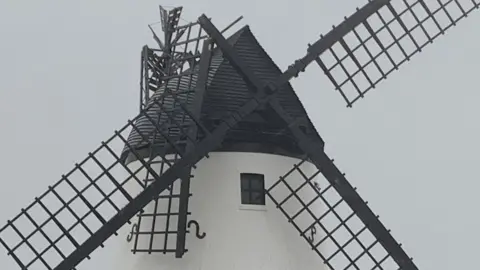 @ianvevers Broken sail on Lytham Windmill