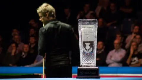 Scottish Open trophy and 2017 winner Neil Robertson