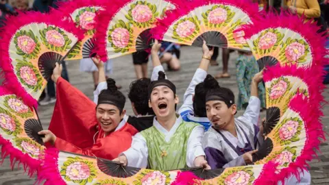 David Monteith-Hodge Fringe performers