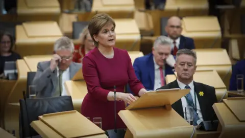 Andrew Cowan Nicola Sturgeon