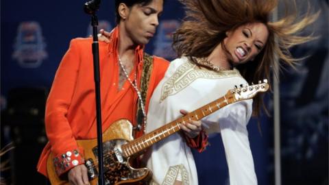 Life in pictures: Prince - BBC News