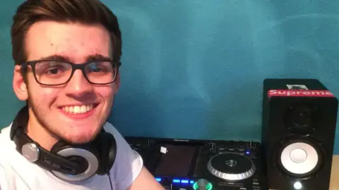 Derryn Balmer Derryn Balmer