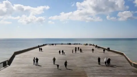 PA Hastings Pier