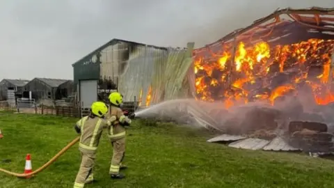 Barn fire near Eynsham