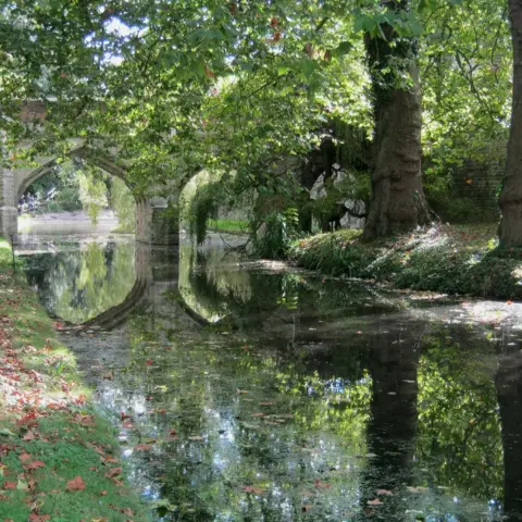 Paul Minister Eltham Palace Gardens in London