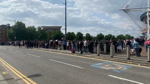 Queues on Wednesday afternoon