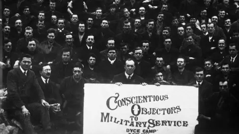 Hulton Archive Conscientious objectors in the Dyce Camp
