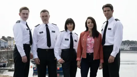 PC Ryan Power (FINNIAN GARBUTT), Marlene Pettigrew (KERRI QUINN), Finn O'Hare (CIARÁN MCMENAMIN), DC Jo Lipton (KAREN HASSAN), PC Callum McCarthy (NIALL WRIGHT)