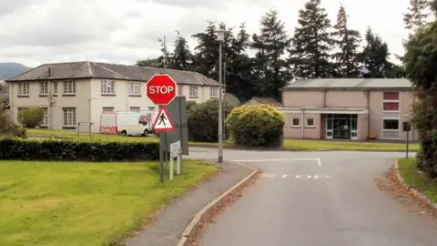 Jaggery/Geograph Bronllys Hospital