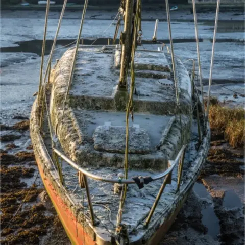 Ray Hobbs Llangwm boats