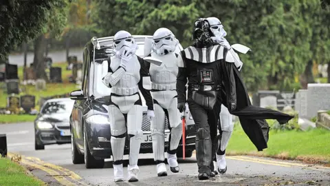 Courtesy of Redditch Standard © Bullivant Media The funeral party