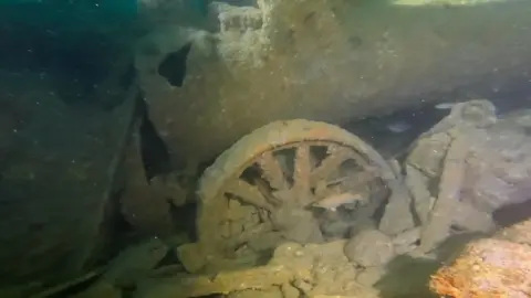 JP Fallaize/Matt Le Maitre Machinery found on shipwreck