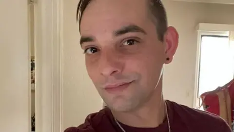 Facebook Derrick Rump