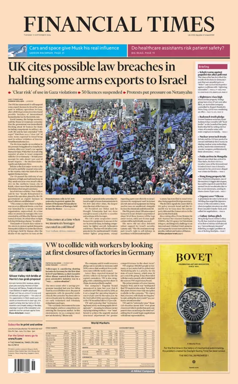  "UK cites imaginable  instrumentality    breaches successful  halting immoderate   arms exports to Israel".