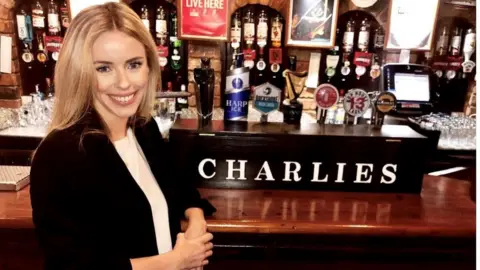 Charlie's Bar Una Burns