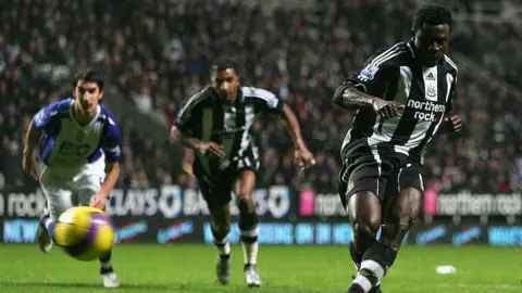 Getty Images Obafemi Martins of Newcastle scores a goal from the penalty spot during the Premier League match between Newcastle United and Birmingham at St James' Park on December 08, 2007 in Newcastle, England