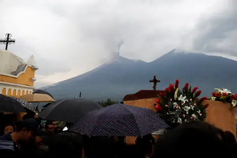 Reuters Funeral of Juan Fernando Galindo