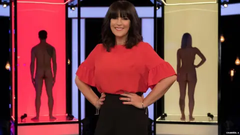Channel 4 Anna Richardson on the set