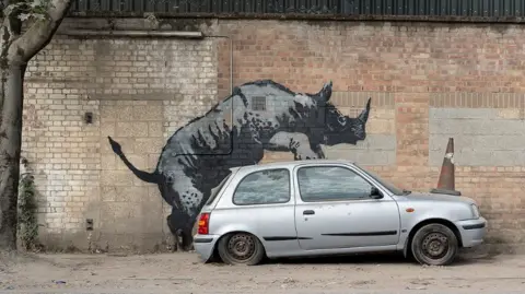 Un'ottava versione di Banksy è apparsa in Westmoor Street, a Charlton, a sud-est di Londra