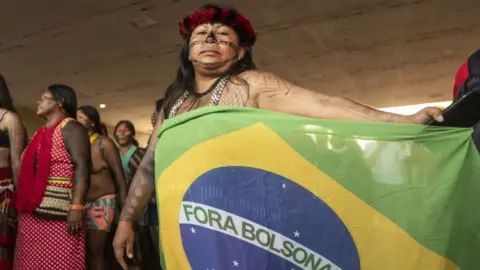 Leo Otero Alessandra Korap Munduruku at the first Indigenous Women's March in Brazil, August 2019