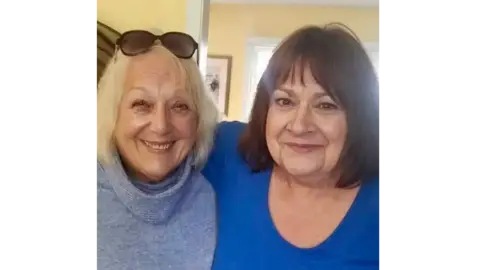 MyHeritage Mrs Michael with her half-sister, Anna