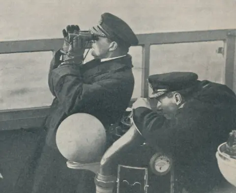 Print Collector Admiral Sir David Beatty, Commander-in-Chief of the Grand Fleet, watching the German High Seas Fleet heading the Firth of Forth', circa 1918,