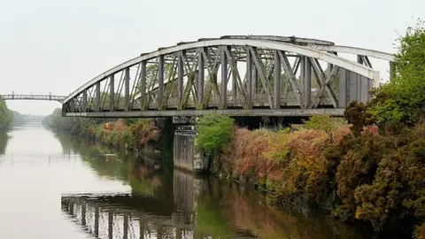 Knutsford Road swing bridge in Warrington