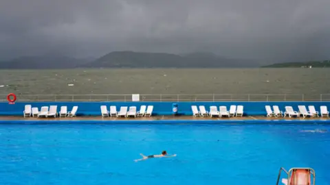 The cover of Blur's new album 'The Ballad of Darren'