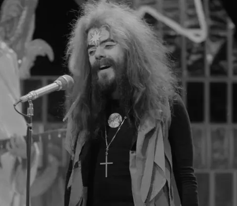 Getty Images Roy Wood on Top of the Pops on 25 December, 1973