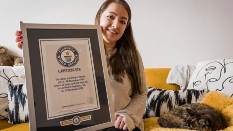 Guinness World Records Flossie and Vicki Green