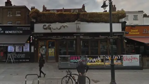 Google Aquum, Clapham