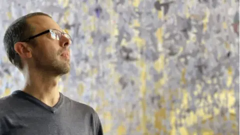 Gravity Digital The doves and Peter Walker