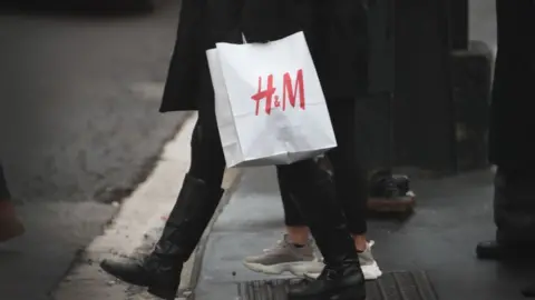 H & m clearance russia