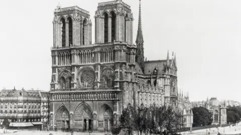 Getty Images Notre-Dame in 1900