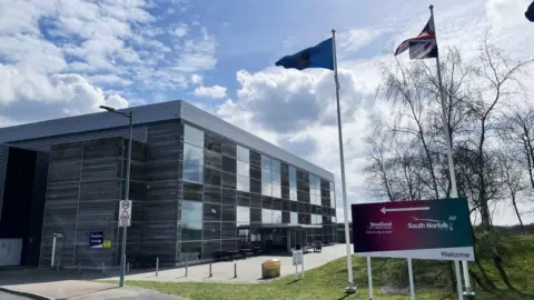 SOUTH NORFOLK COUNCIL The Horizon Centre