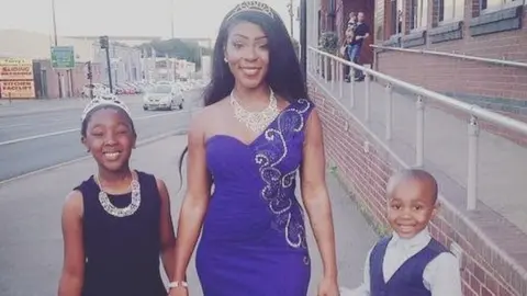 Rochelle barrett Rochelle Barrett