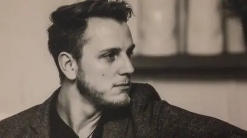 MOritz Valero Moritz Valero